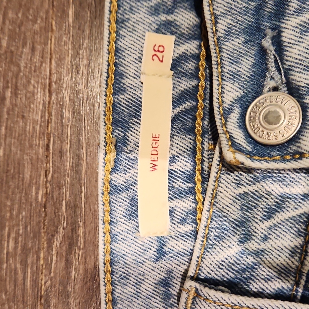❤️ LEVI'S PREMIUM WEDGIE ICON FIT HIGH RISE TAPERED ANKLE JEANS, 2 (26) - Picture 9 of 16